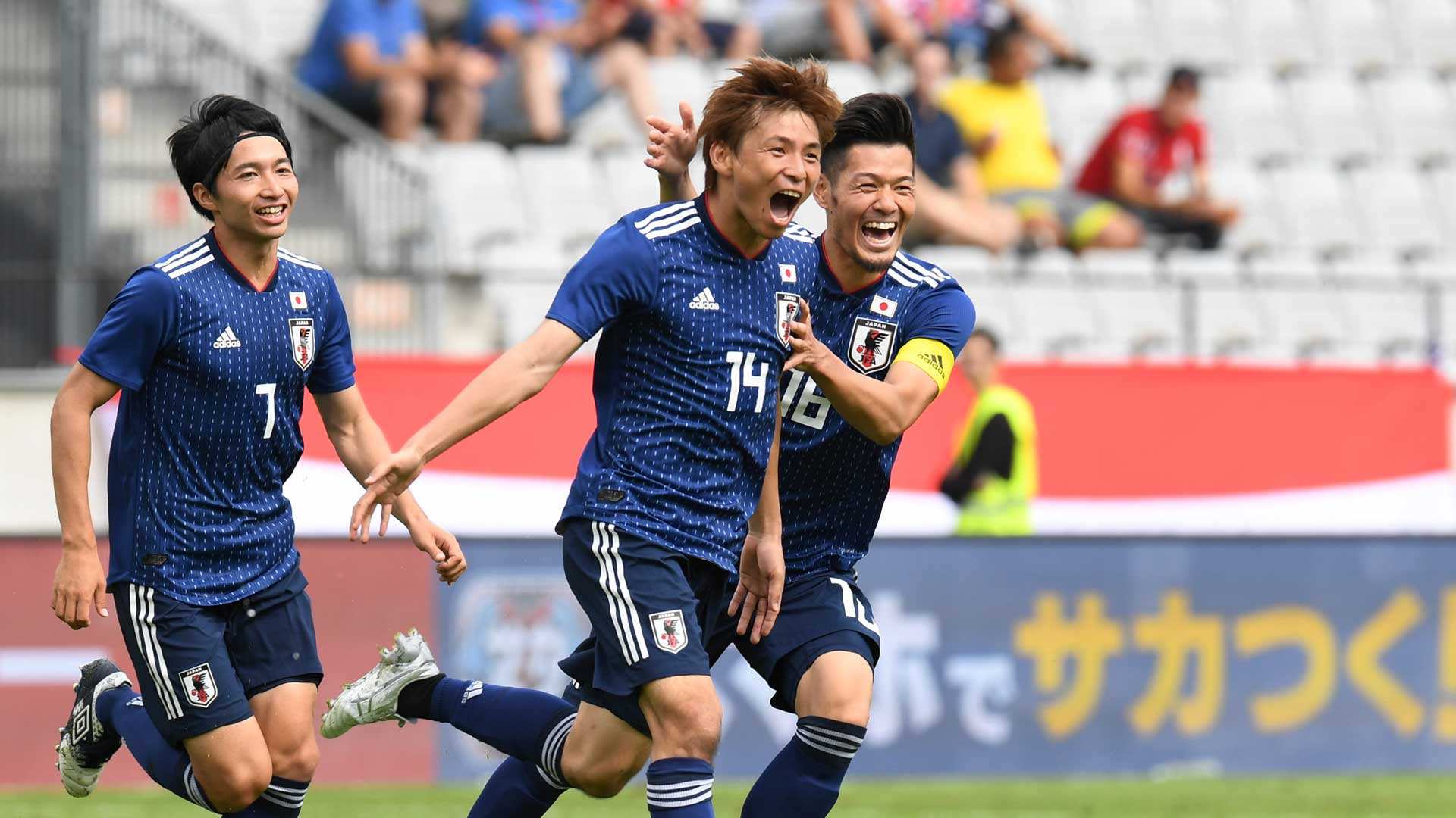 亚洲杯决赛：日本队加时战胜对手