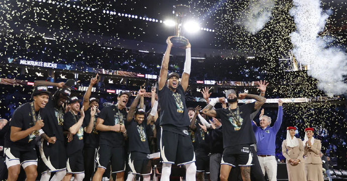 NBA常规赛比赛精彩纷呈
