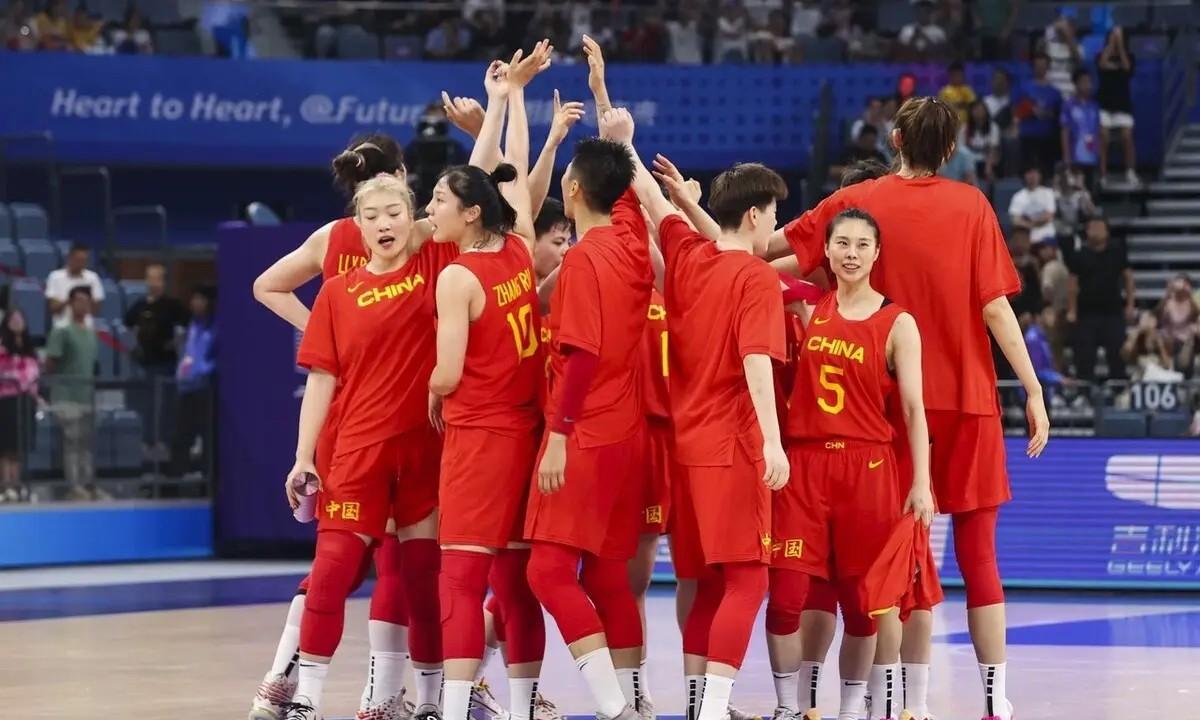 亚洲篮球精彩盛宴不容错过，明日谁登顶？